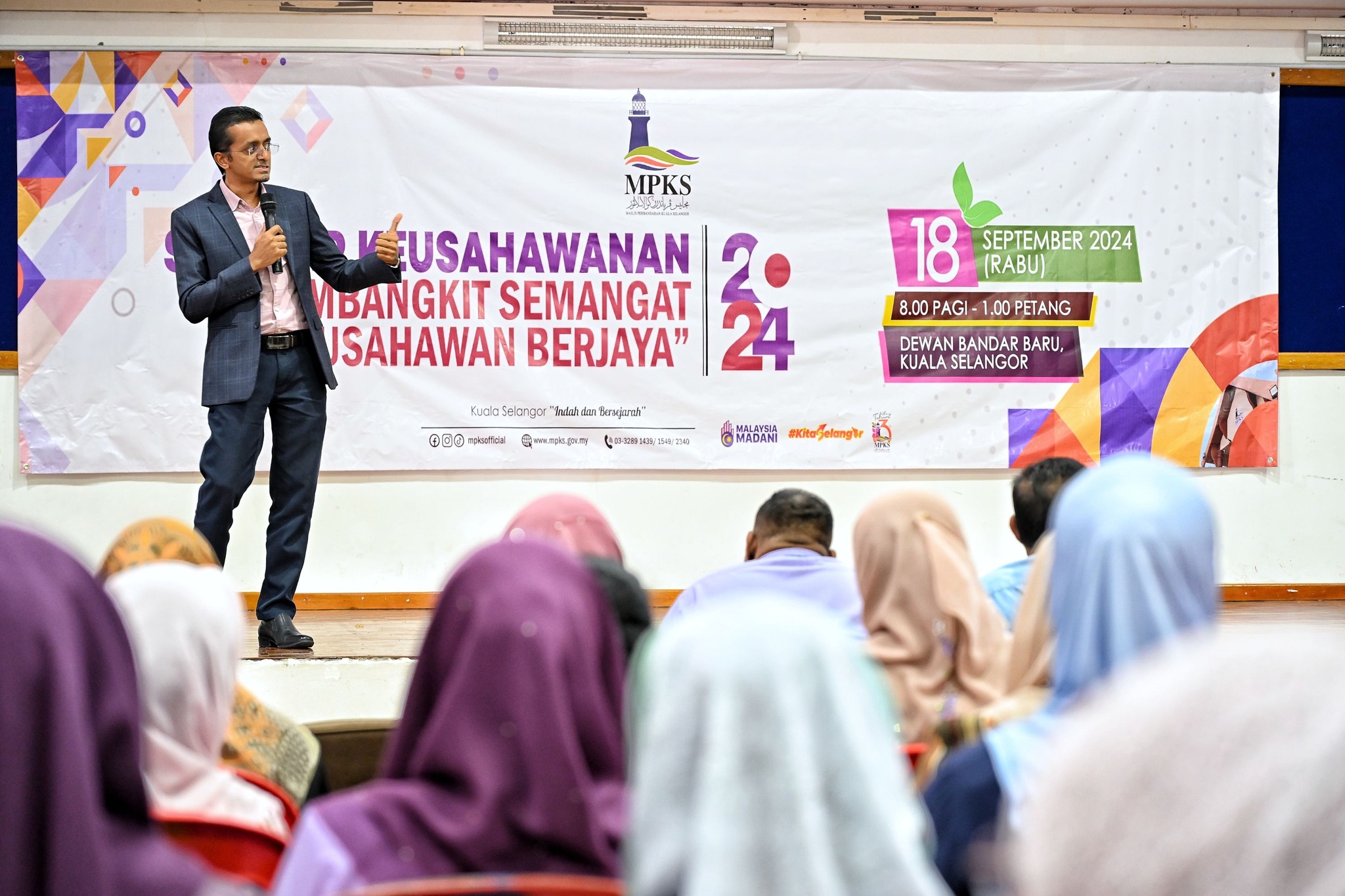 SEMINAR KEUSAHAWANAN “MEMBANGKIT SEMANGAT USAHAWAN BERJAYA” 2024